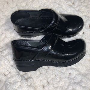 Dansko Women’s clogs